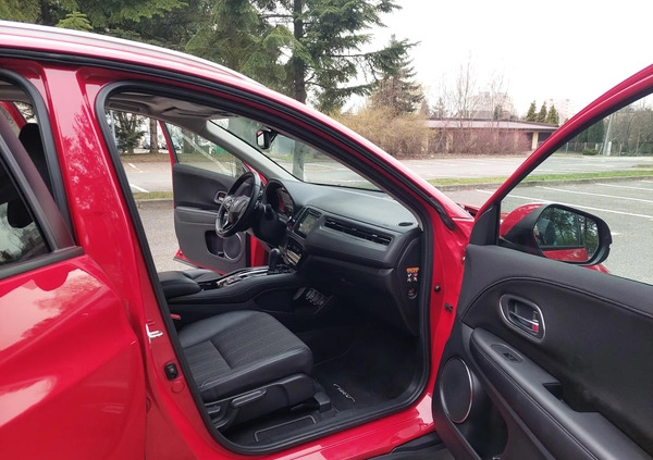 Honda HR-V cena 84900 przebieg: 61000, rok produkcji 2018 z Krosno małe 352